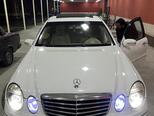 Mercedes E 240-13