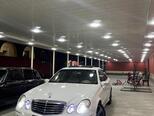 Mercedes E 240-15