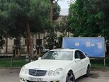 Mercedes E 240-3