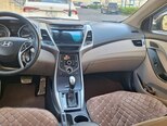 Hyundai Elantra-4