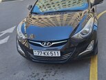 Hyundai Elantra-1