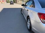 Chevrolet Cruze-5