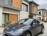 Tesla Model Y-1