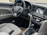 Hyundai Elantra-9