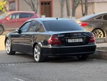 Mercedes E 240-5