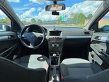 Opel Astra-11