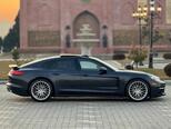 Porsche Panamera-12