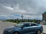 Hyundai Sonata-2
