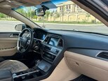 Hyundai Sonata-5