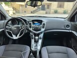 Chevrolet Cruze-13