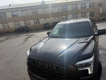 Toyota Sequoia-12