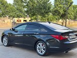 Hyundai Sonata-5