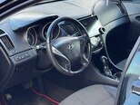 Hyundai Sonata-12