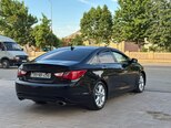 Hyundai Sonata-6