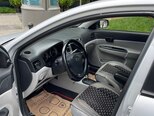 Hyundai Accent-8