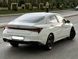 Hyundai Elantra-6