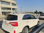 Kia Sorento-2