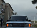 LADA (VAZ) 2107-1