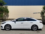 Hyundai Sonata-5