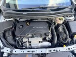 Chevrolet Cruze-11