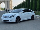 Hyundai Sonata-5