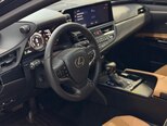 Lexus ES 300h-11