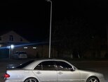 Mercedes E 280-16