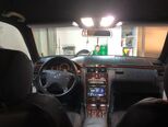 Mercedes E 240-11