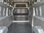Ford Transit-16