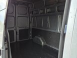 Ford Transit-17