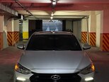 Hyundai Elantra-1