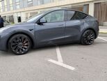 Tesla Model Y-19