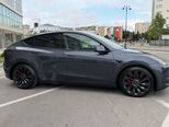 Tesla Model Y-18