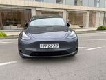 Tesla Model Y-13