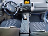 Toyota Prius-11