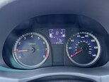 Hyundai Accent-19