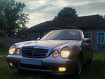 Mercedes E 220-5