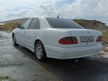 Mercedes E 220-6