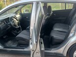 Nissan Tiida-14
