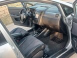 Nissan Tiida-13