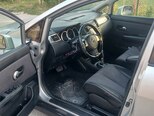 Nissan Tiida-16