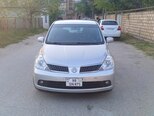 Nissan Tiida-1