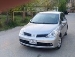 Nissan Tiida-10