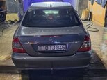 Mercedes E 220-4