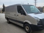 Volkswagen Crafter-5