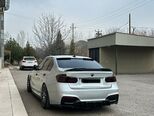 BMW 330-4