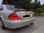 Mercedes E 240-7