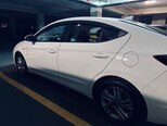 Hyundai Elantra-4