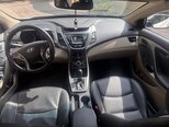 Hyundai Elantra-3