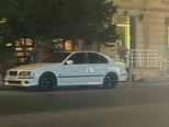 BMW 525-8
